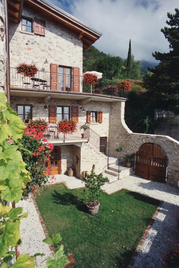 Casale Di Pegol Apartment Tignale
